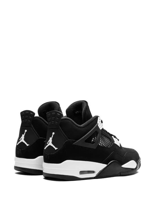 Air “White Thunder” Sneaker