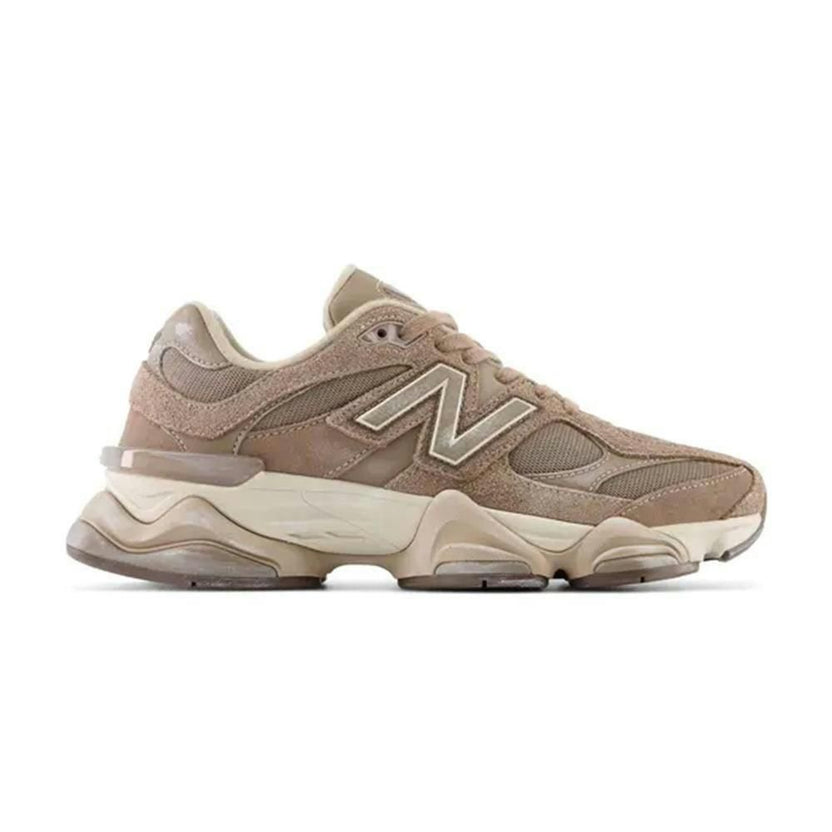 U9060 v1 Sneaker